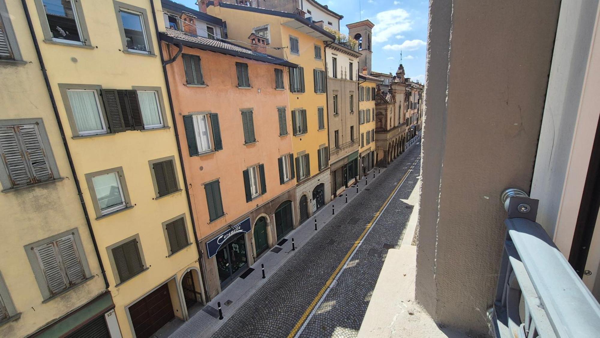 Apartment Blue House Bergamo